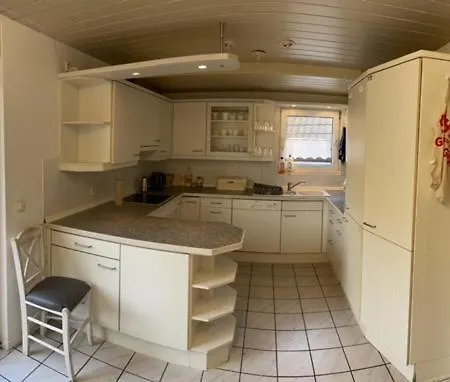 Guenstige Monteurzimmer - Oder Als Ganzes Haus Zu Vermieten Pensionat